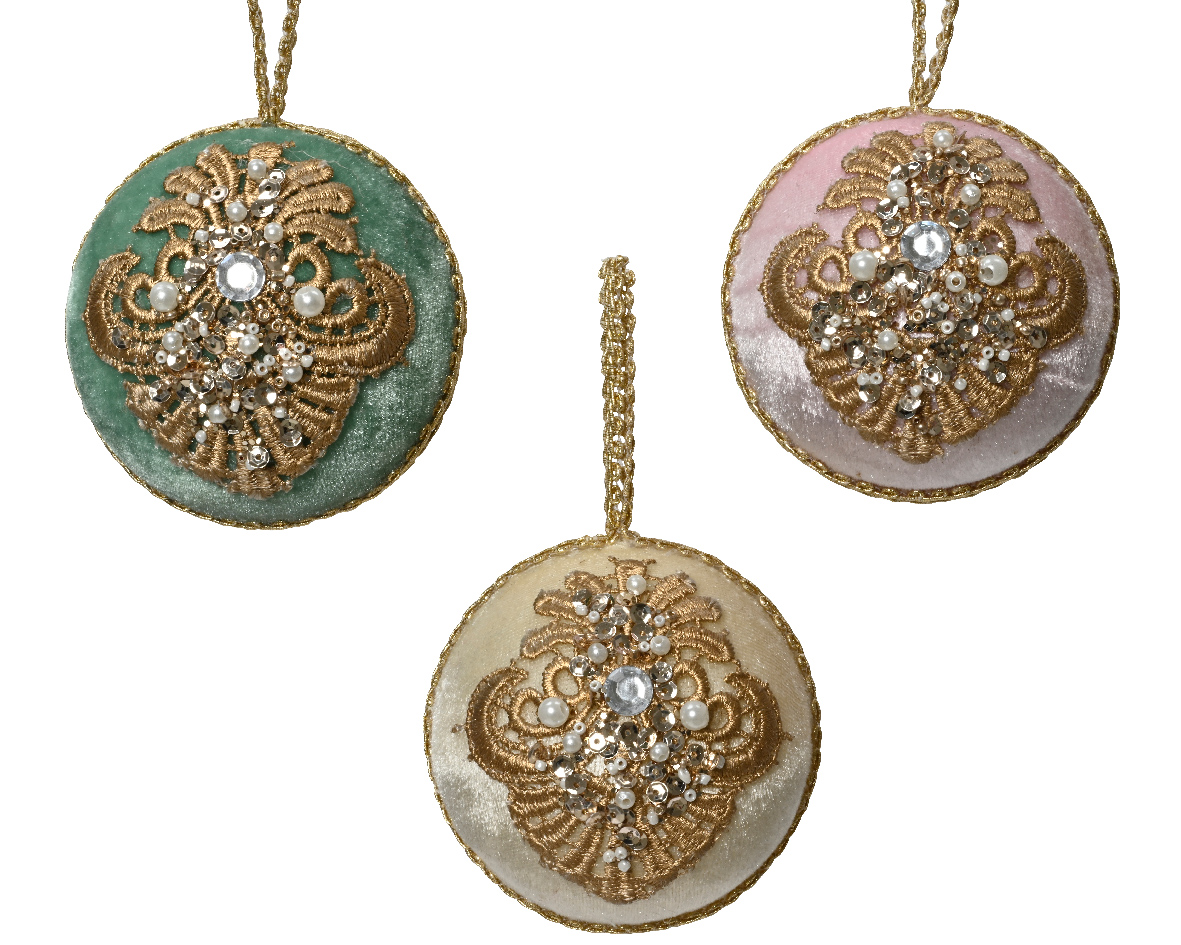 Bauble plastic velvet finish w gems- pearls- diamond 3col ass