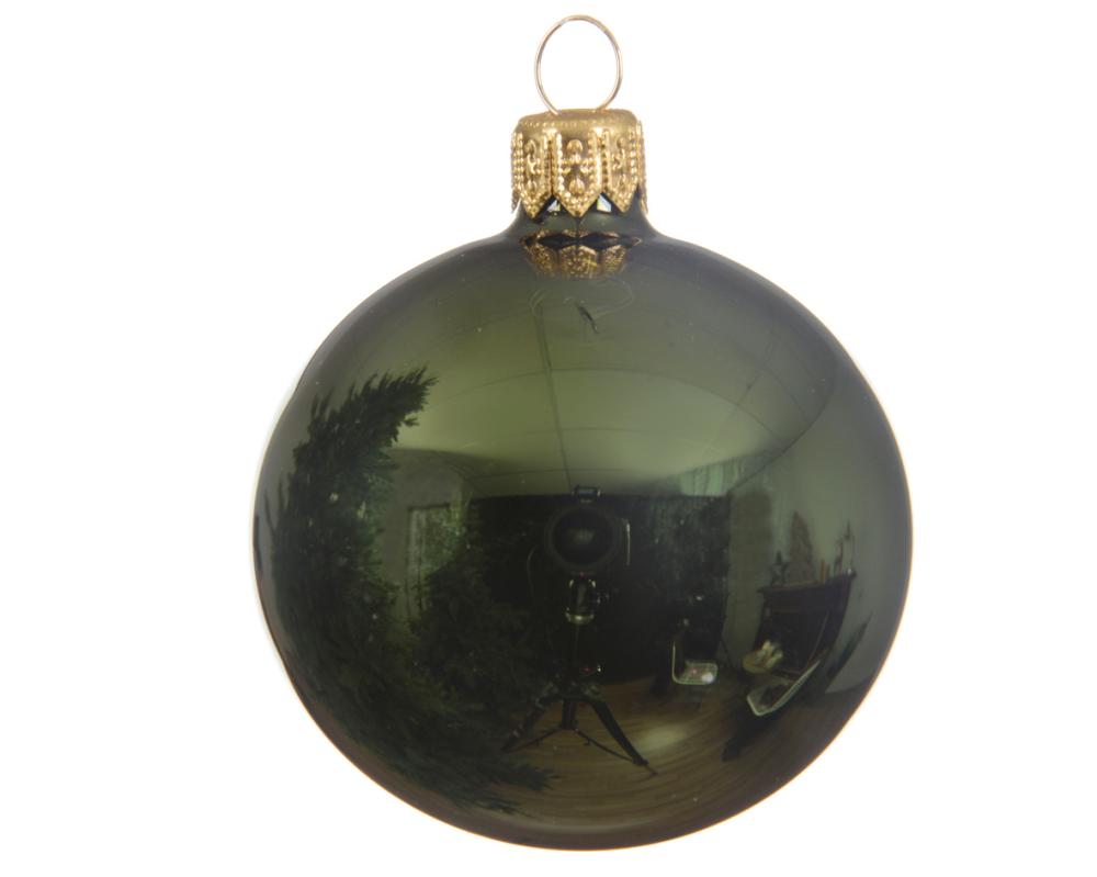 Bauble glass shiny