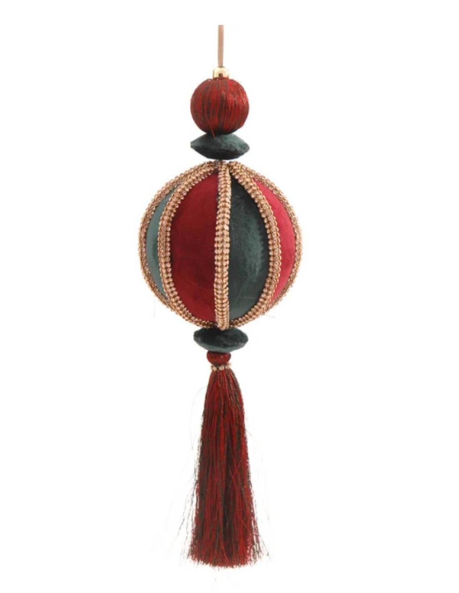 8/192-25cm Burgundy/green/gold ball w/tassel